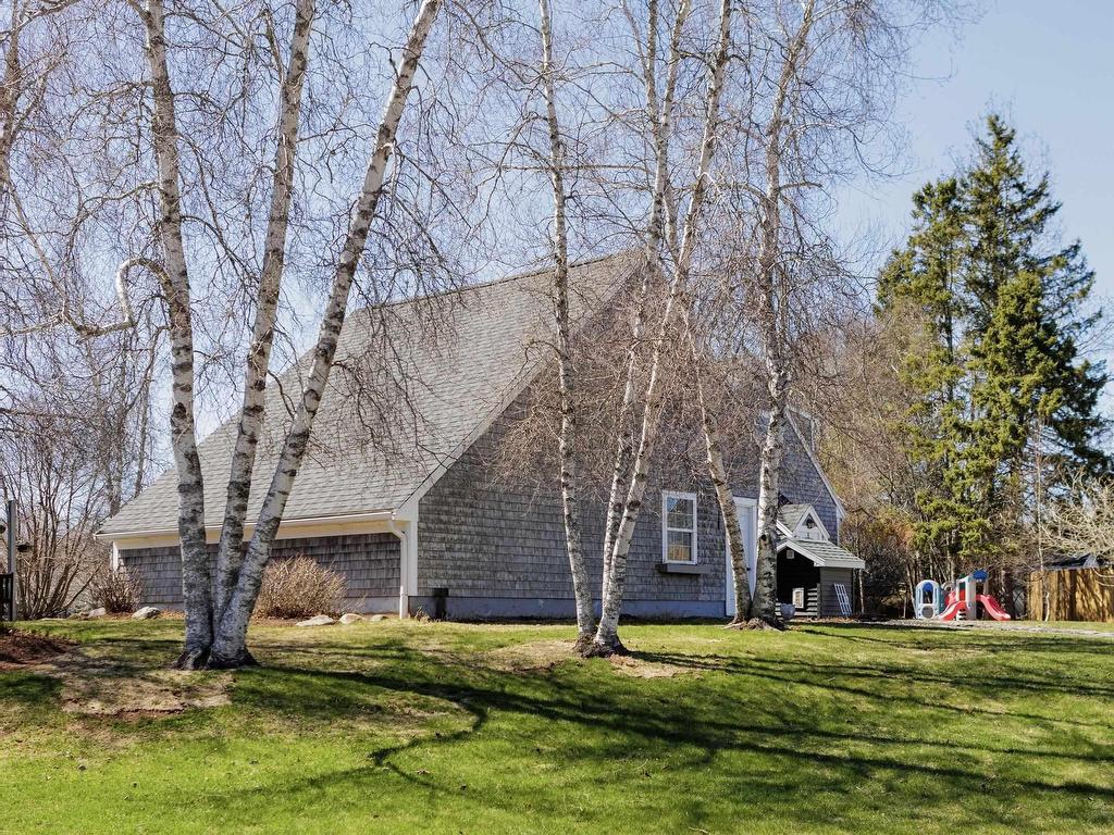 












79 Saxonhurst Drive

,
Bible Hill,




NS
B6L 4G5

