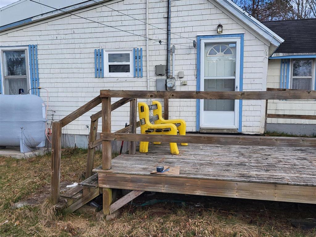 












281 Lower Truro Road

,
Lower Truro,




NS
B2N 1B2

