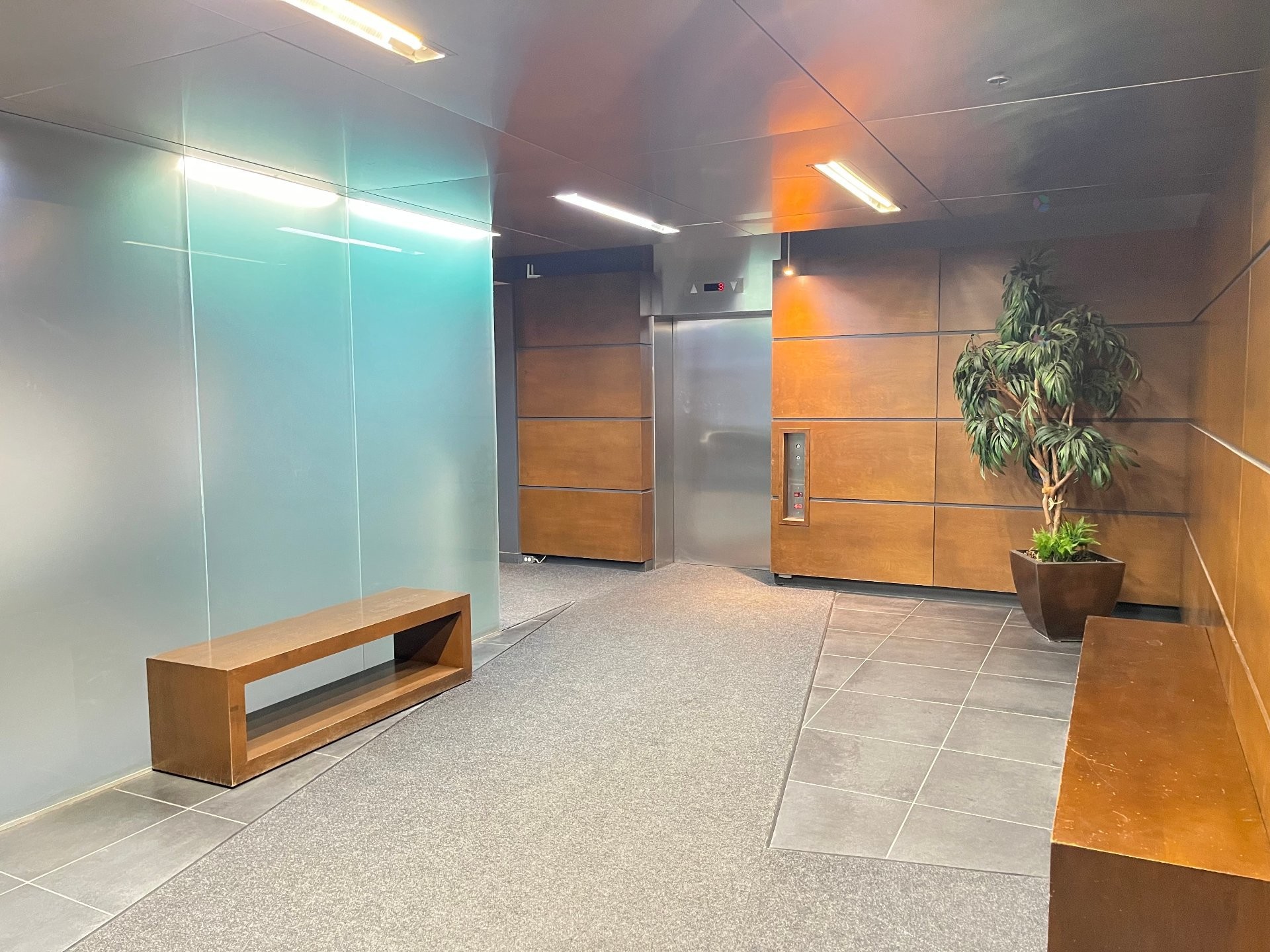 









777


Rue Gosford

, 404,
Montréal (Ville-Marie),




QC
H2Y4B7

