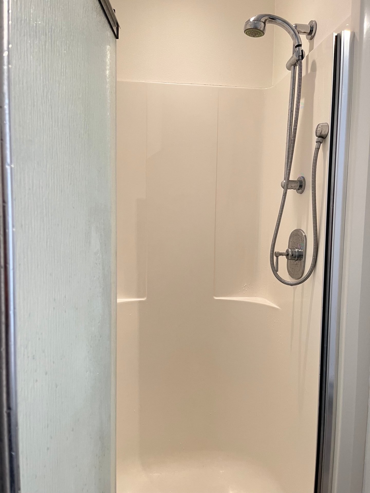 









777


Rue Gosford

, 404,
Montréal (Ville-Marie),




QC
H2Y4B7

