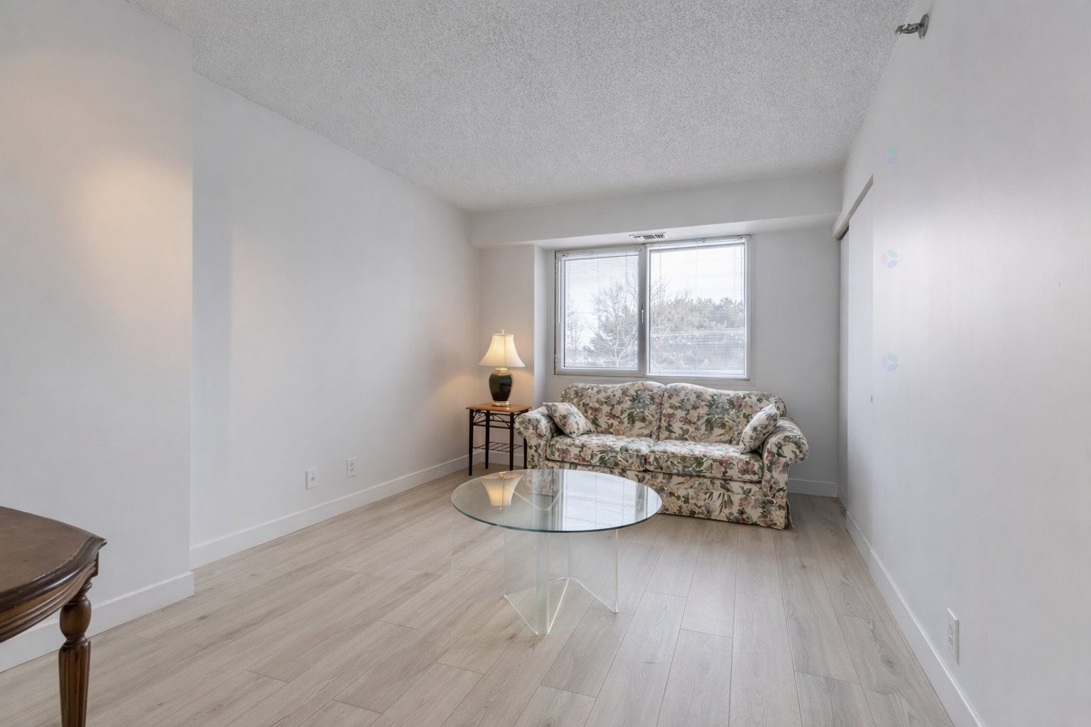 









8255


Boul. St-Laurent

, 204,
Brossard,




QC
J4X2A7

