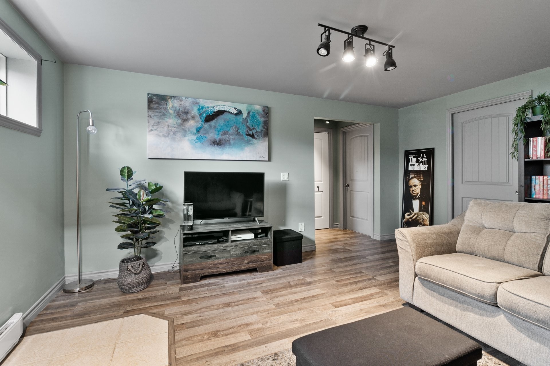 









1021


Rue Bastien

,
Sherbrooke (Brompton/Rock Forest/Saint-Élie/Deauville),




QC
J1N0K7

