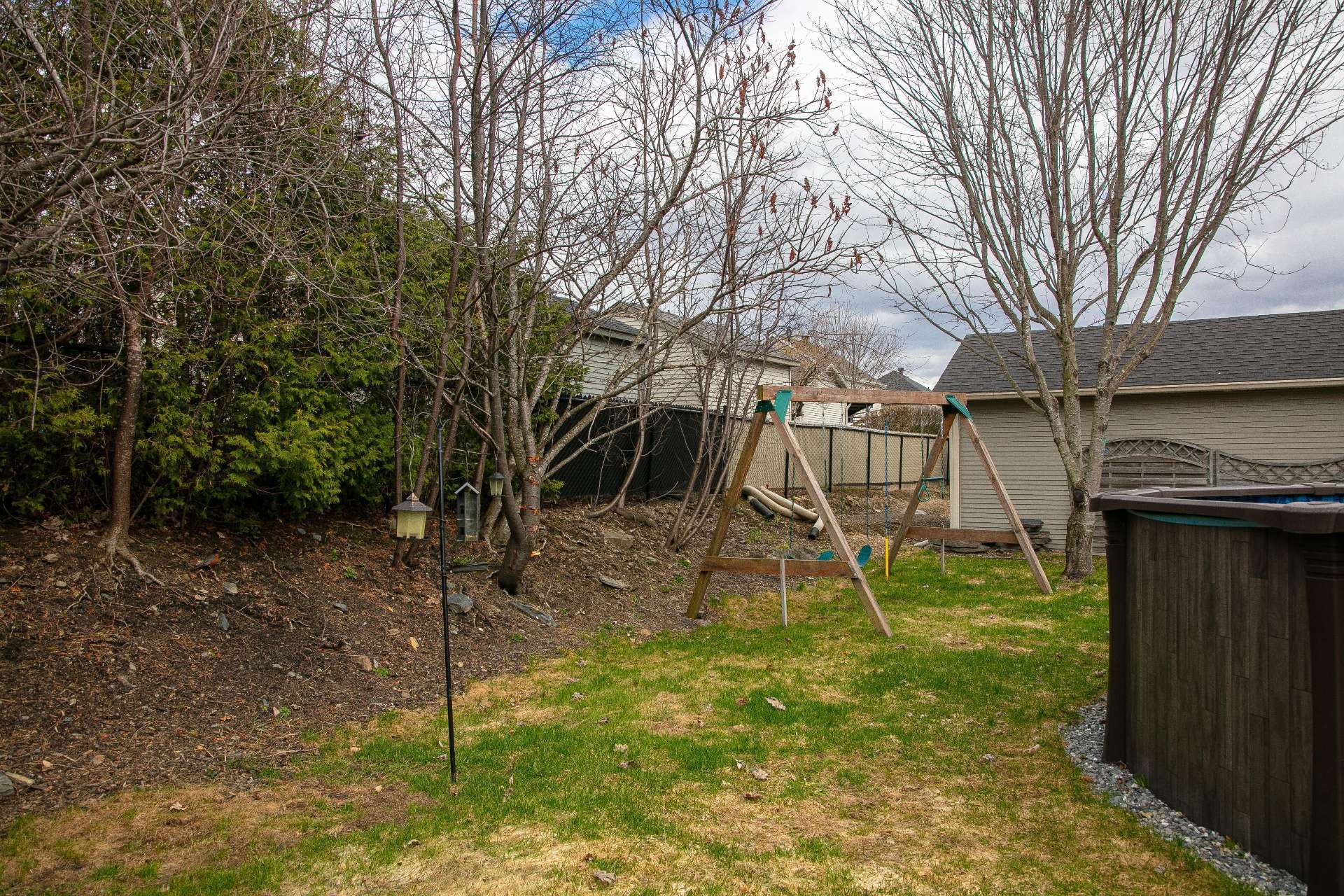 









1021


Rue Bastien

,
Sherbrooke (Brompton/Rock Forest/Saint-Élie/Deauville),




QC
J1N0K7

