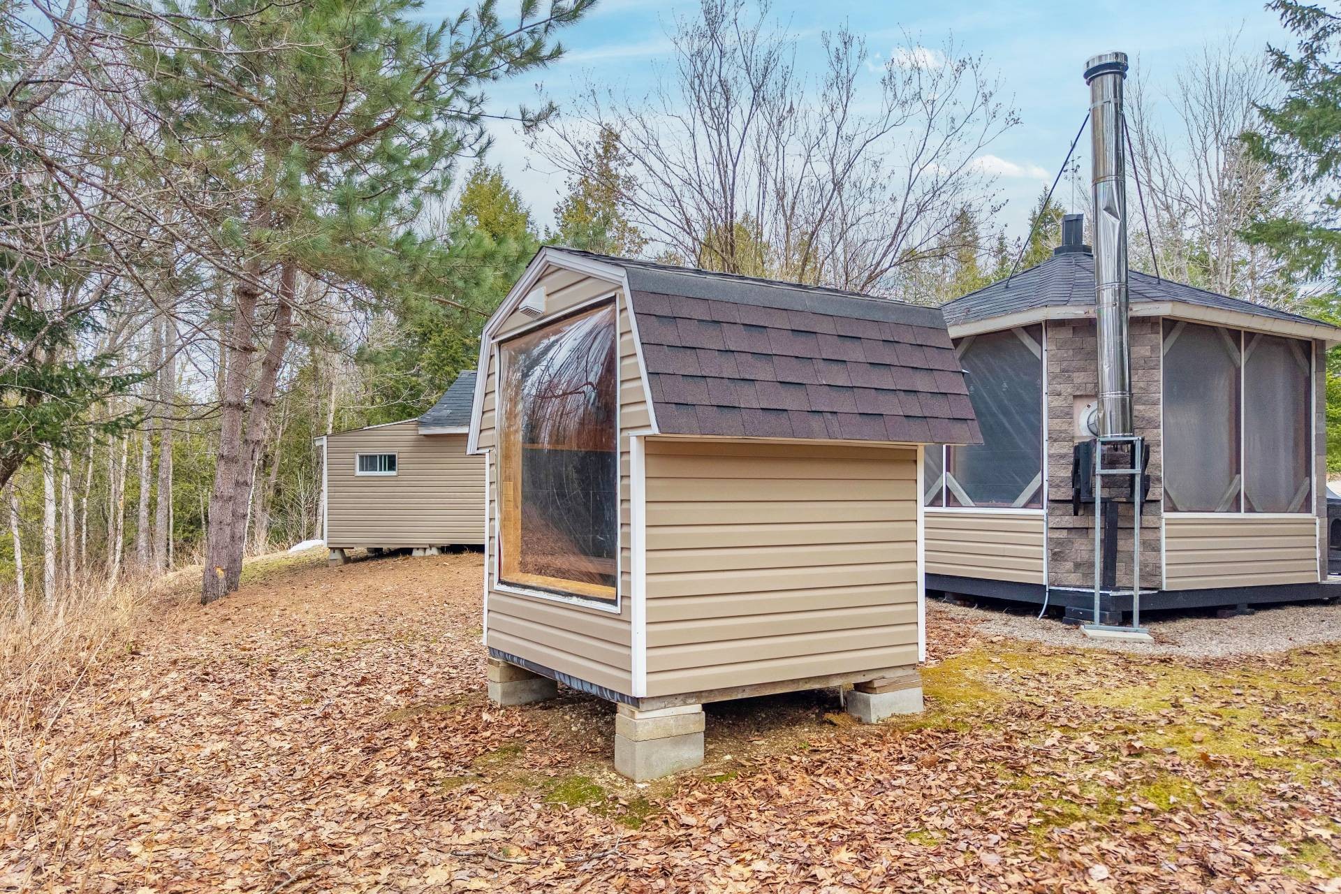 









1089


Ch. du Domaine

,
Saint-André-Avellin,




QC
J0V1W0

