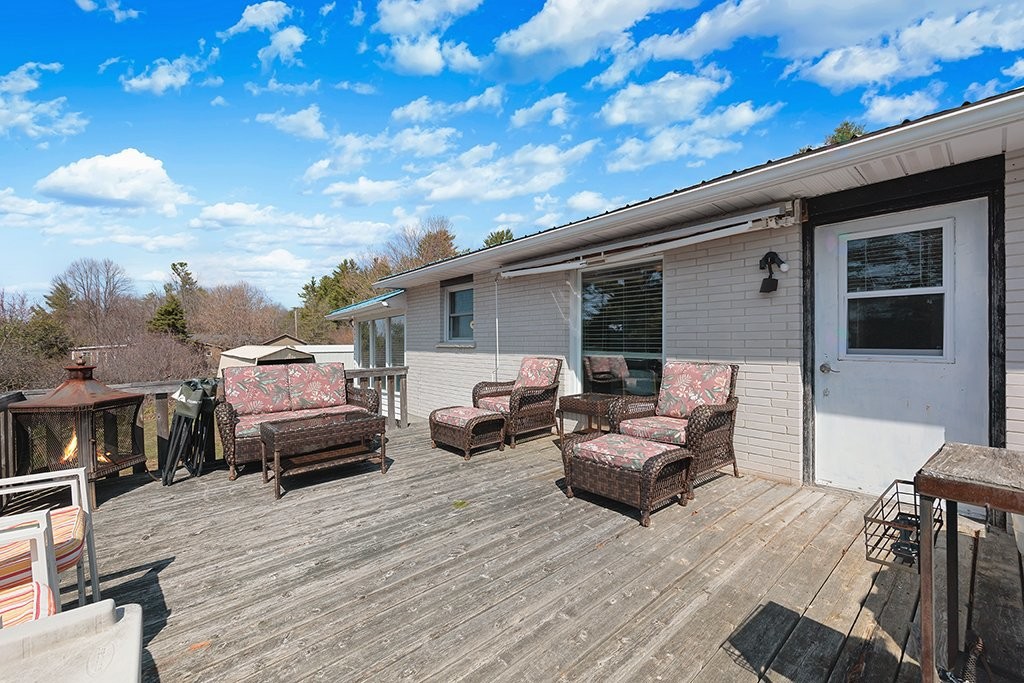 









14


Rue Benthley

,
Portage-du-Fort,




QC
J0X2T0

