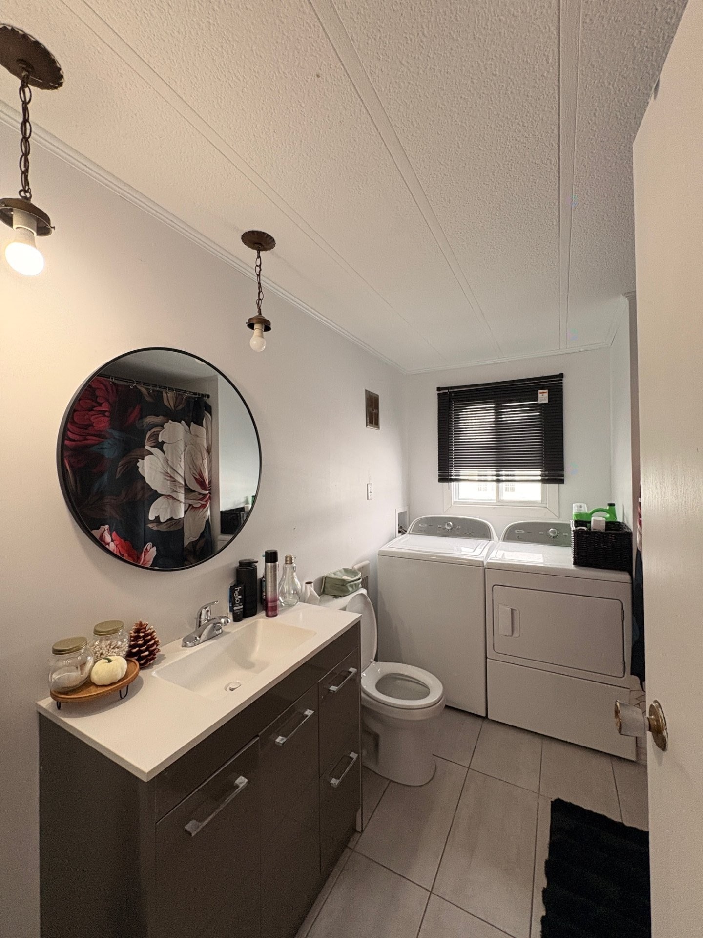 









246


Rue des Grands-Ducs

,
Sept-Îles,




QC
G4S1Y4

