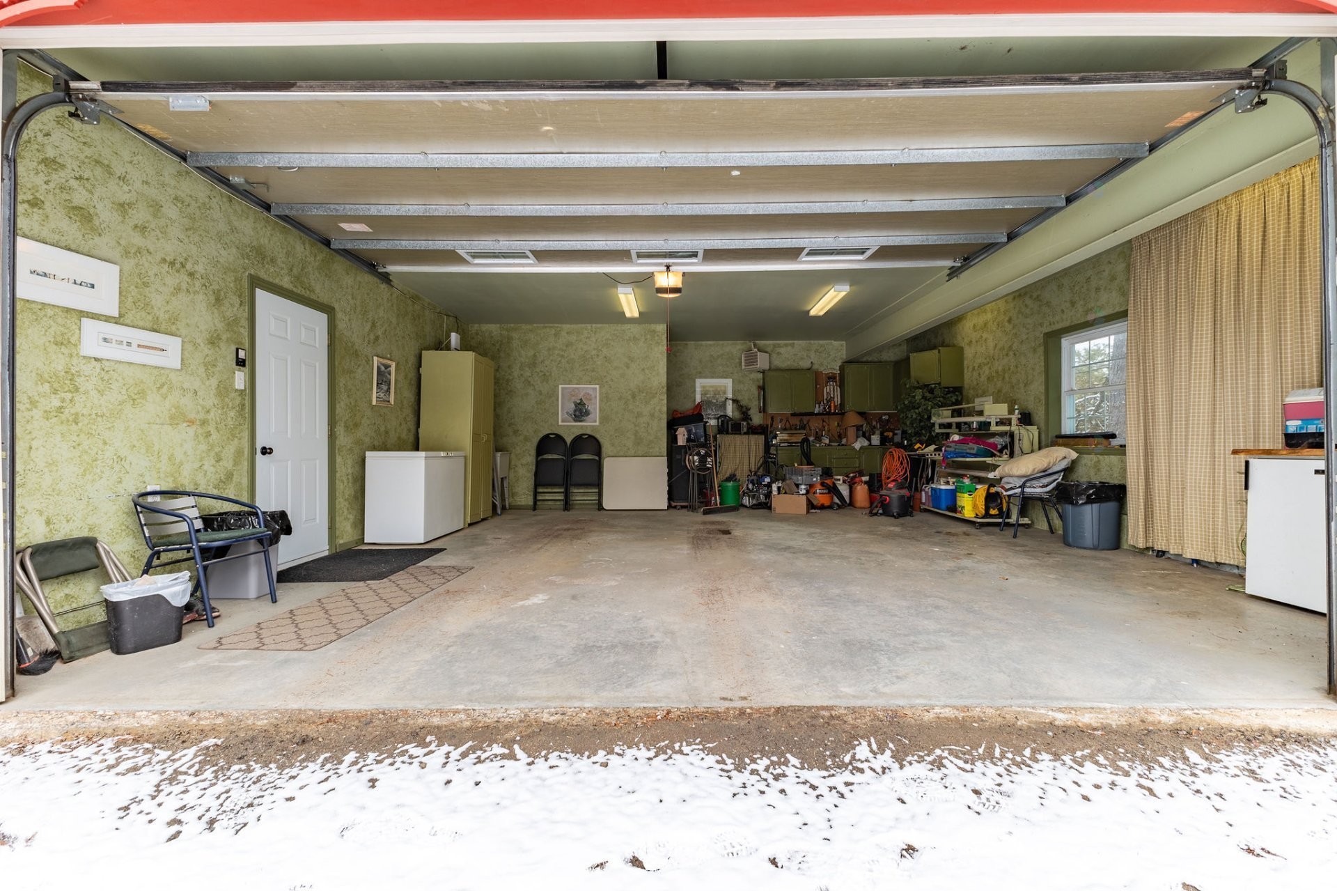 









23


Ch. Lockhart

,
Val-des-Monts,




QC
J8N2R9

