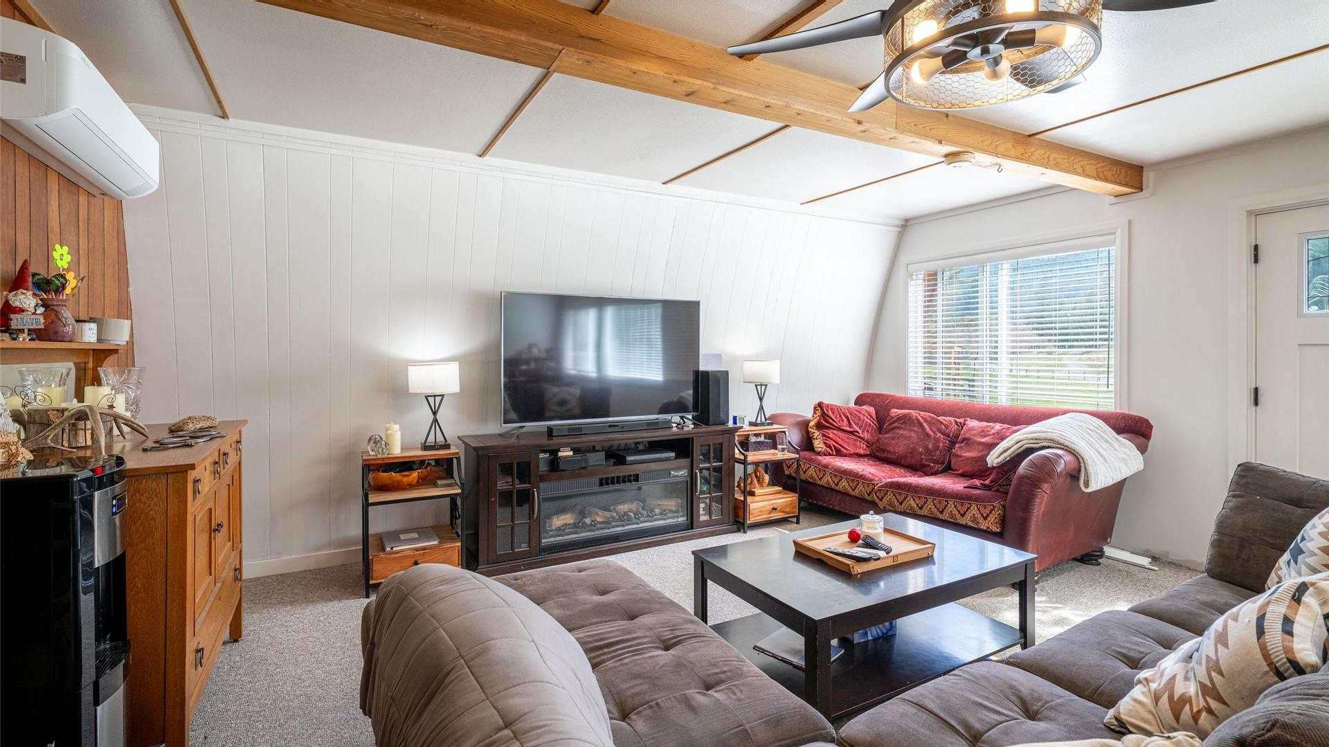 









6142


Falkland

Road,
Falkland,




BC
V0E 1W0

