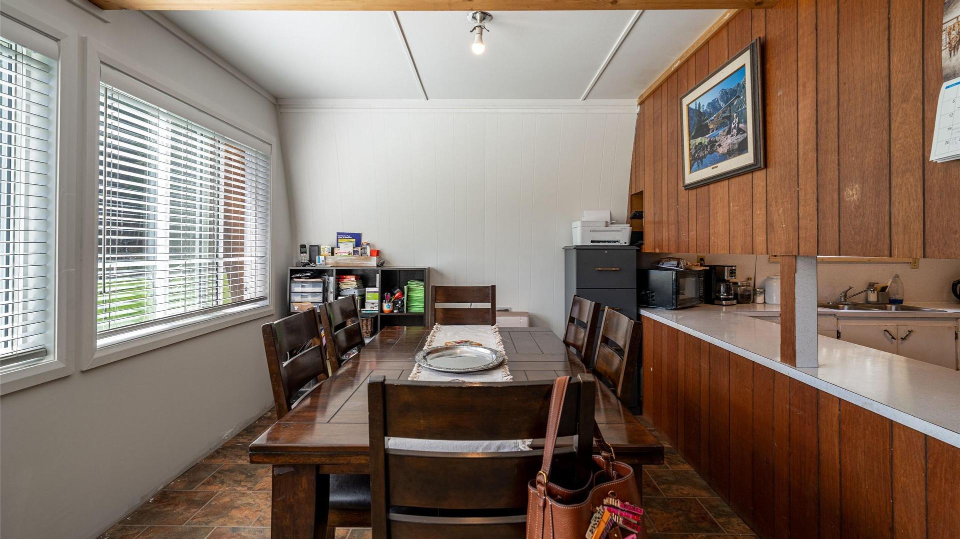 









6142


Falkland

Road,
Falkland,




BC
V0E 1W0

