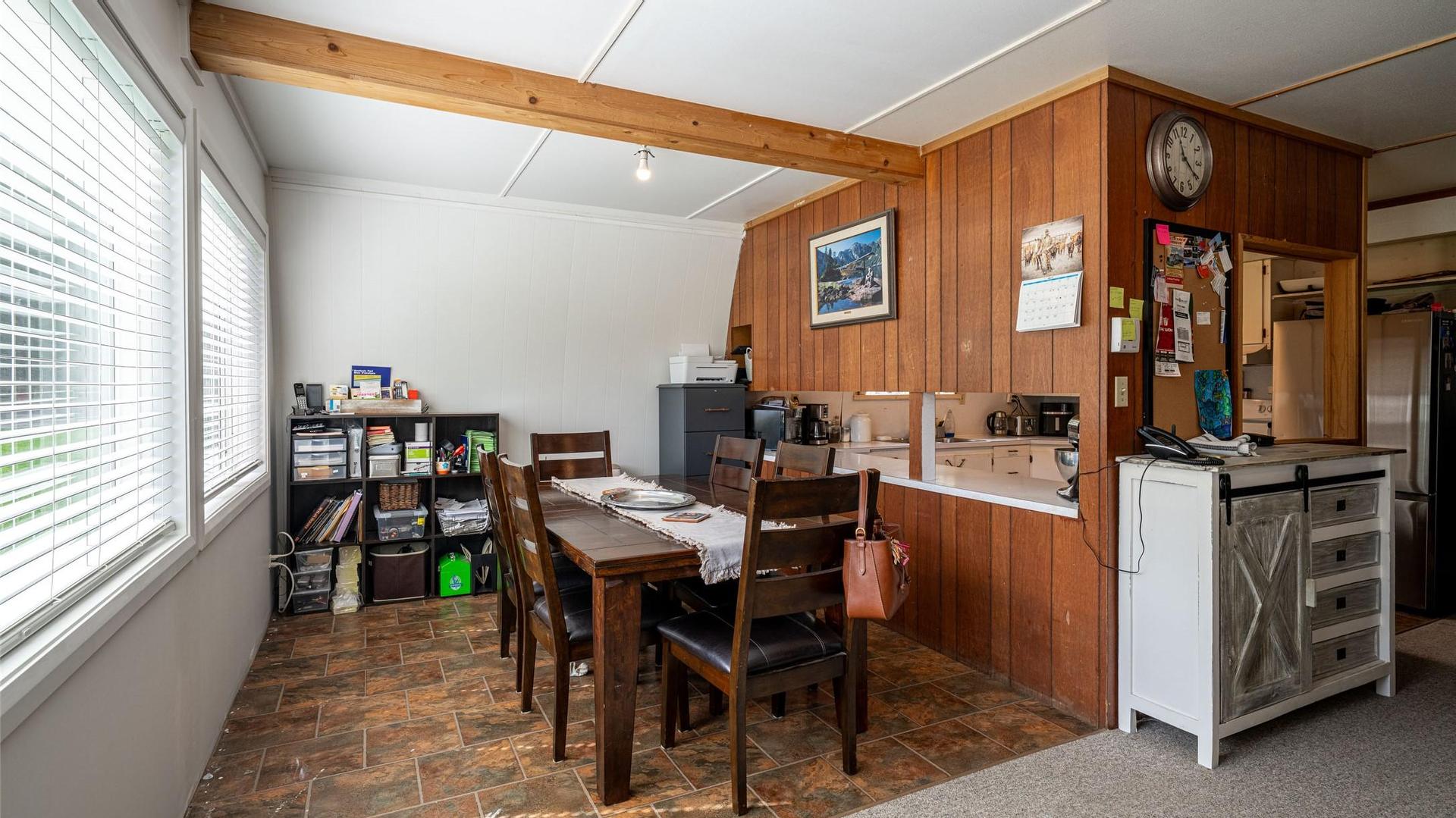 









6142


Falkland

Road,
Falkland,




BC
V0E 1W0

