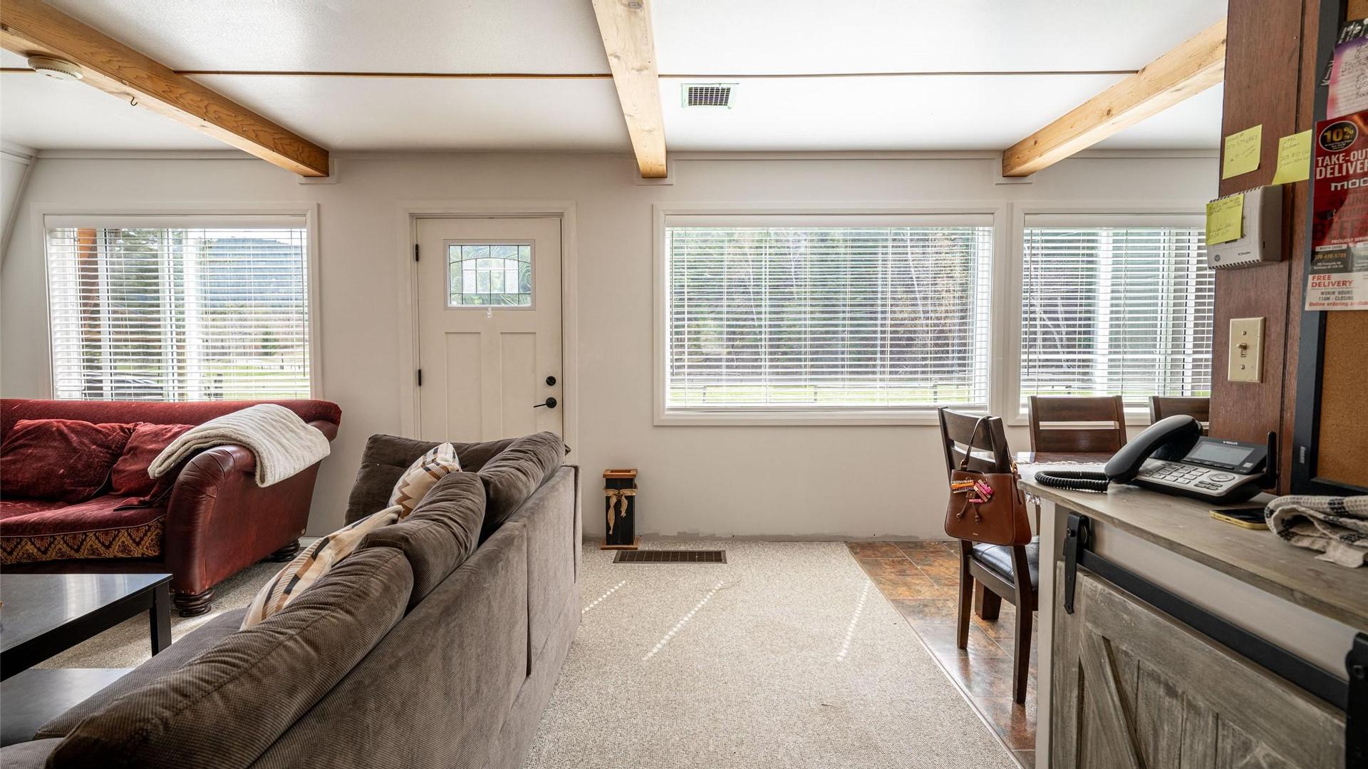 









6142


Falkland

Road,
Falkland,




BC
V0E 1W0

