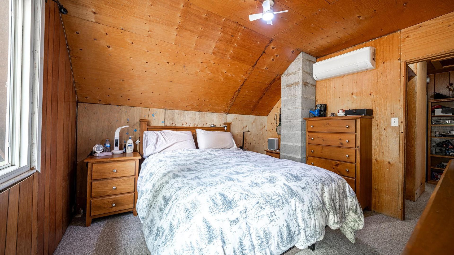 









6142


Falkland

Road,
Falkland,




BC
V0E 1W0

