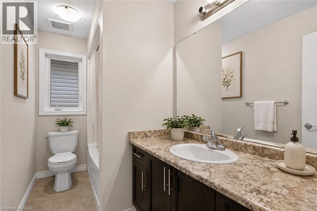 












79 DOLOMITI Court

,
Hamilton,




Ontario
L0R1P0

