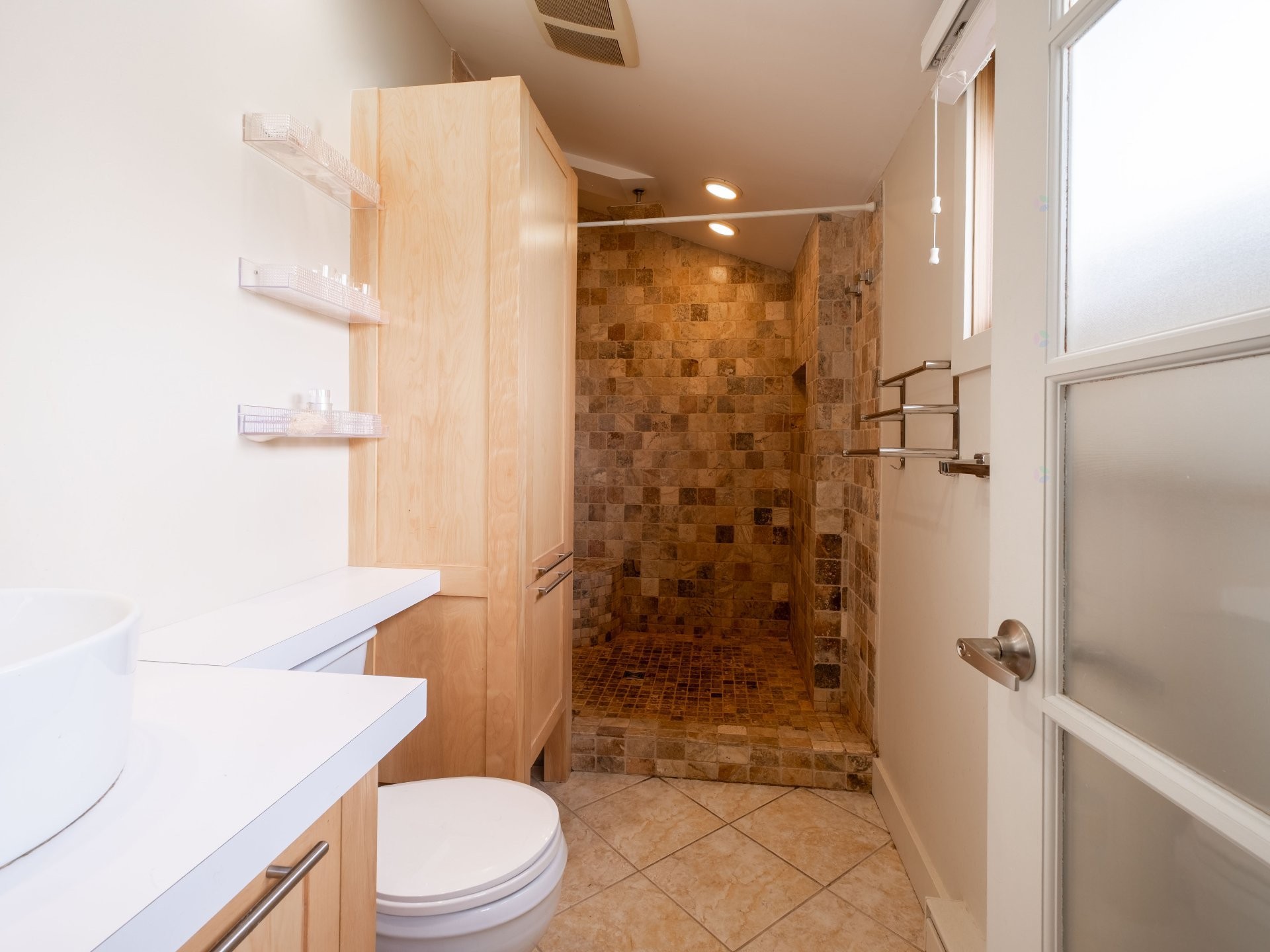 









480


Rue des Tilleuls

,
Sorel-Tracy,




QC
J3P6Y8

