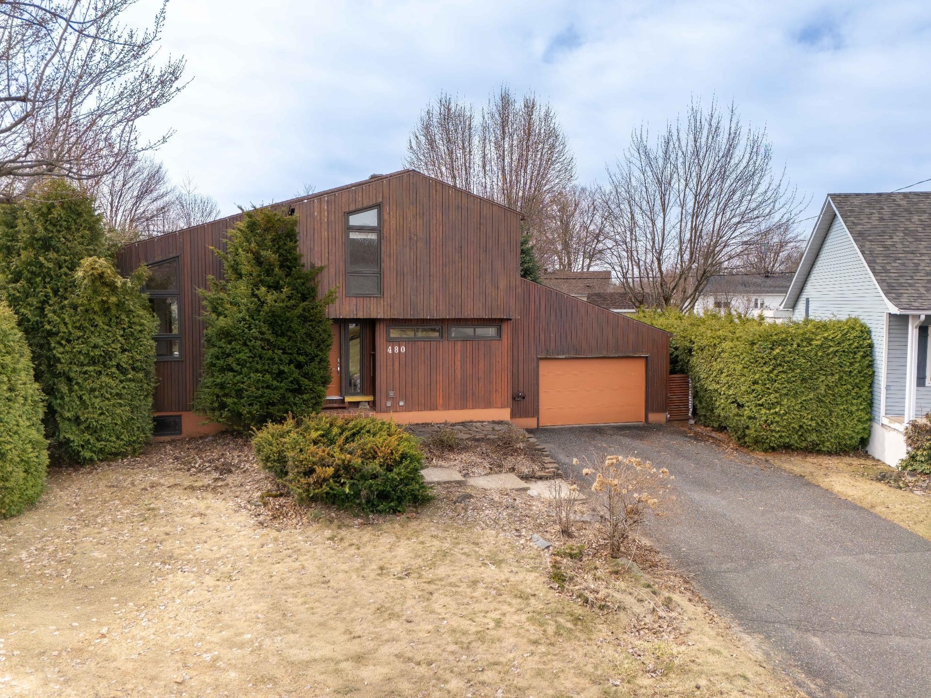 









480


Rue des Tilleuls

,
Sorel-Tracy,




QC
J3P6Y8

