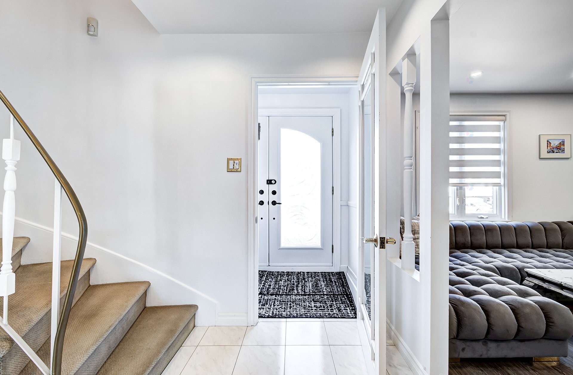 









74


Rue Chatillon

,
Dollard-des-Ormeaux,




QC
H9B1B3

