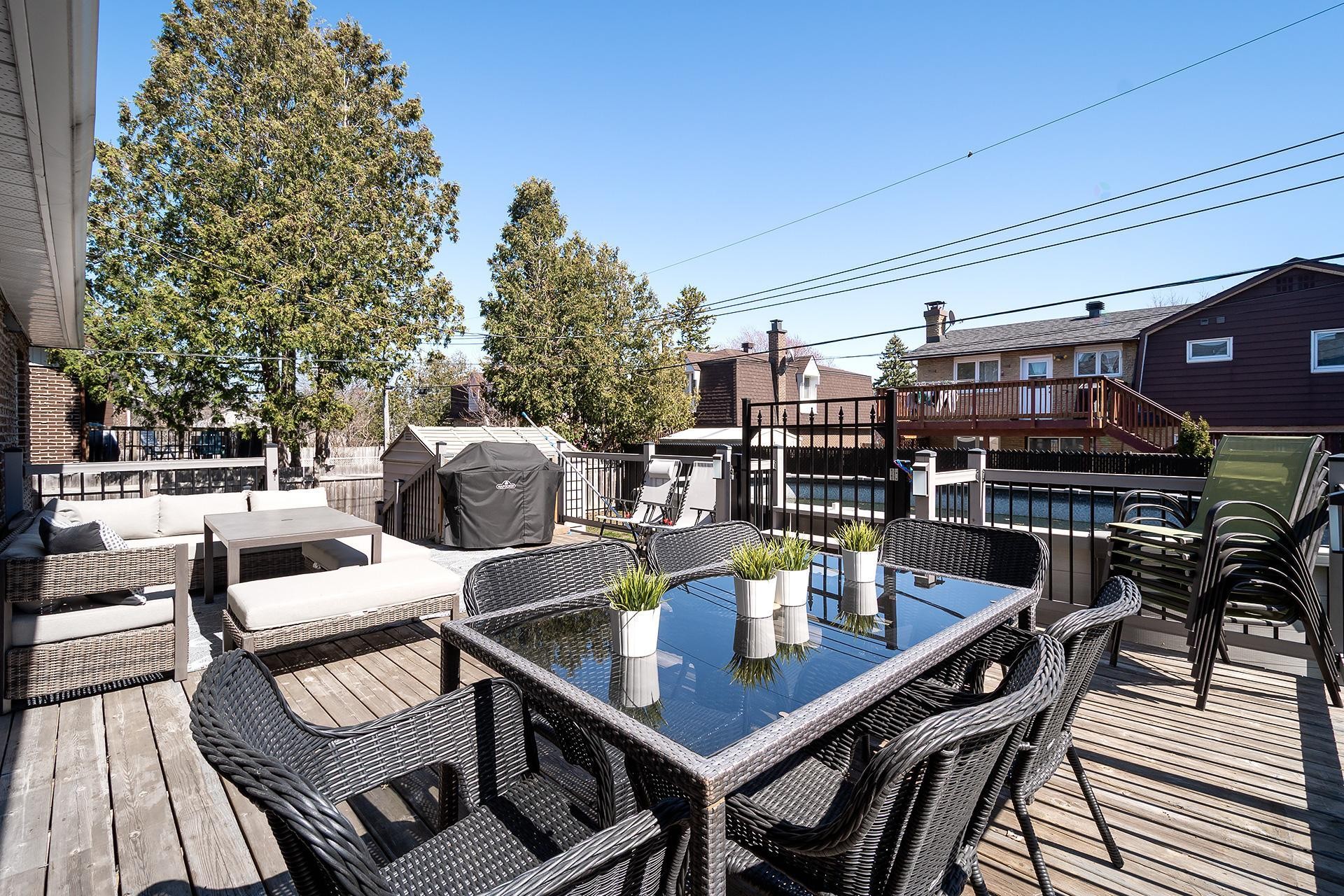 









74


Rue Chatillon

,
Dollard-des-Ormeaux,




QC
H9B1B3

