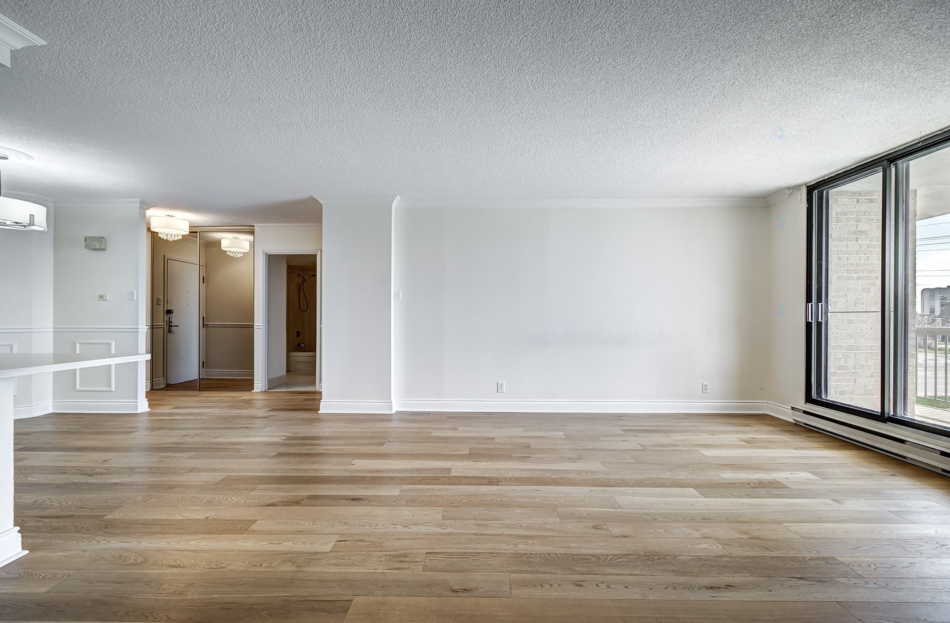 









11015


Boul. Cavendish

, 302,
Montréal (Saint-Laurent),




QC
H4R2H5

