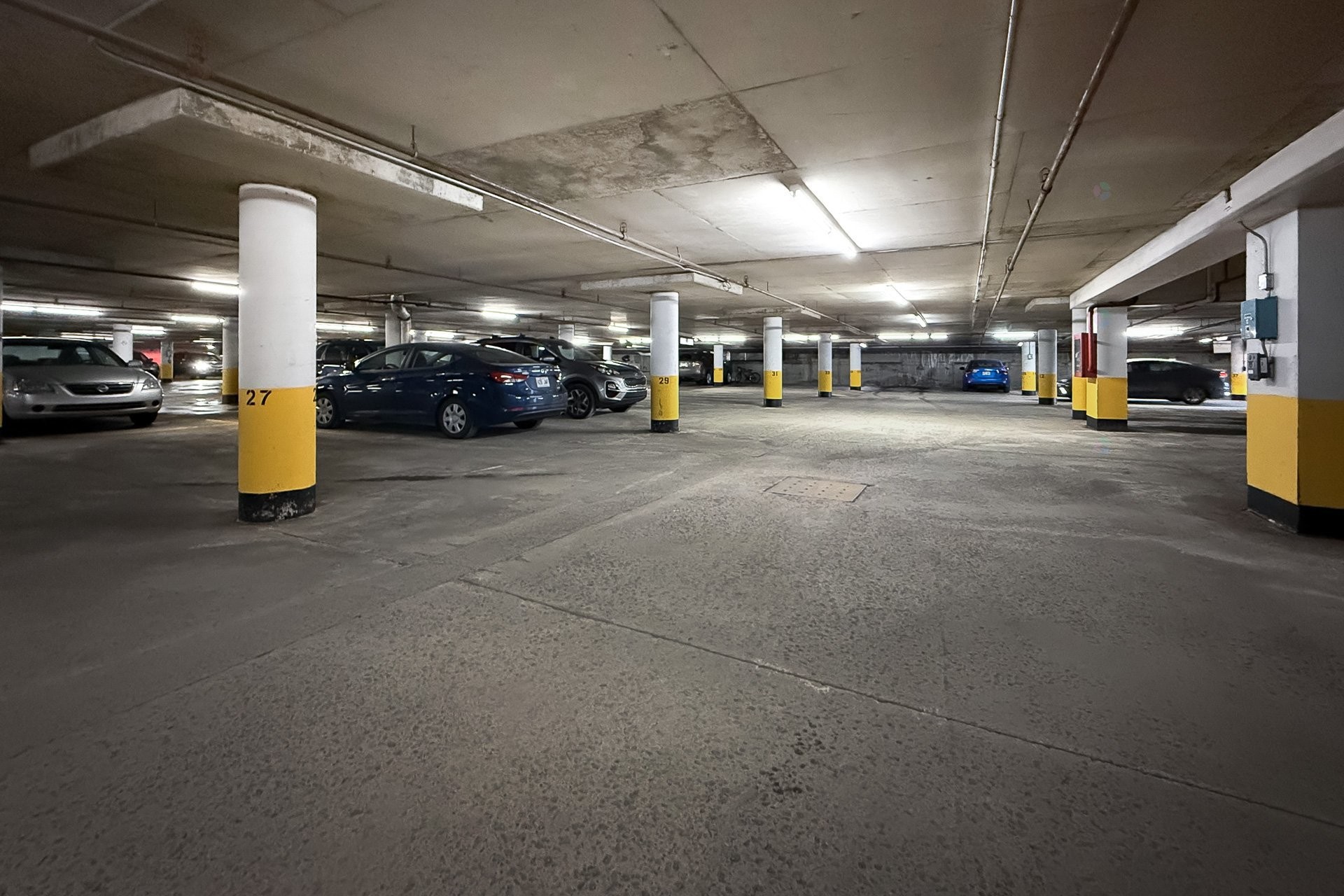 









11015


Boul. Cavendish

, 302,
Montréal (Saint-Laurent),




QC
H4R2H5

