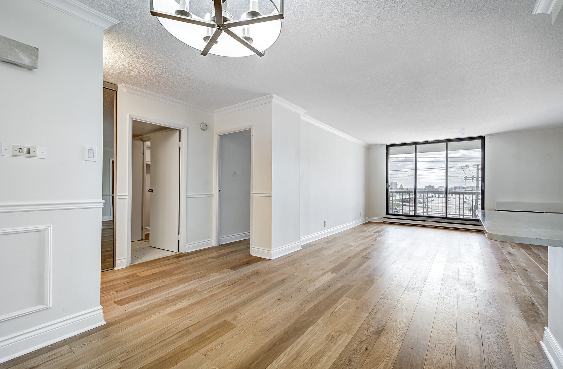 









11015


Boul. Cavendish

, 302,
Montréal (Saint-Laurent),




QC
H4R2H5

