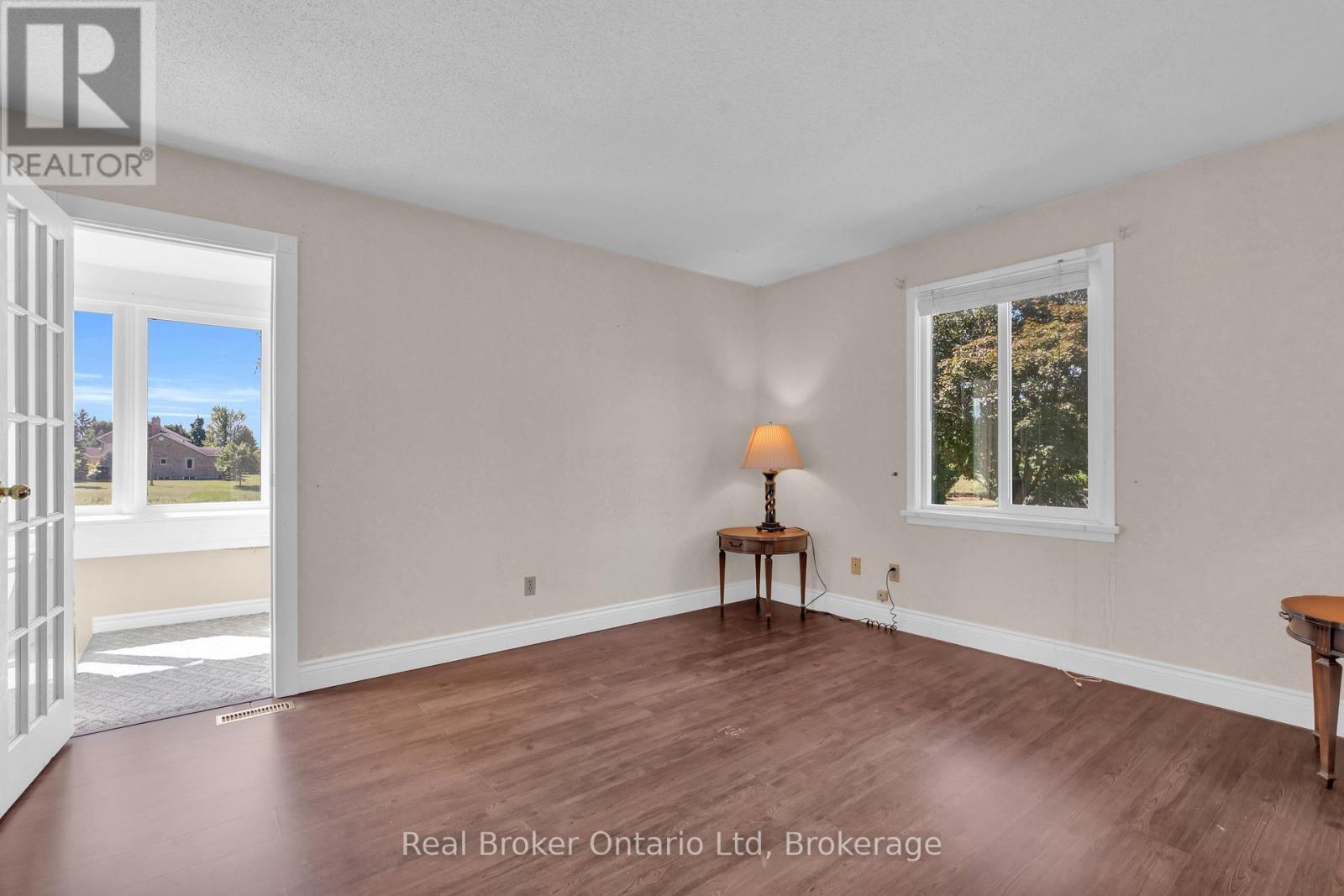 












4502 WELLINGTON ROAD 35 ROAD

,
Puslinch,




Ontario
N1H6J3

