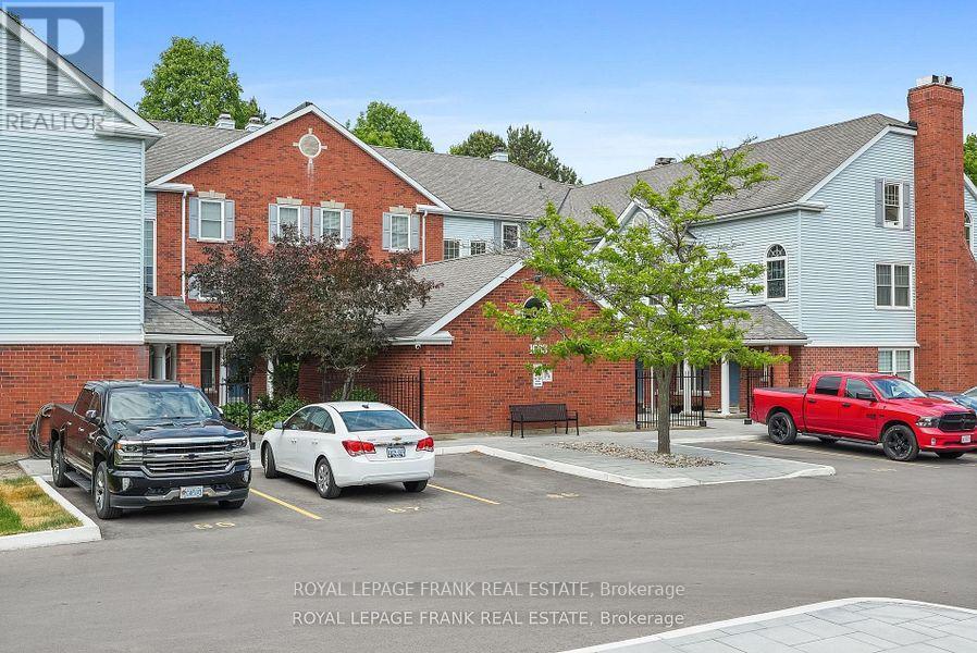 












D-13 - 1663 NASH ROAD

,
Clarington (Courtice),




Ontario
L1E1S8

