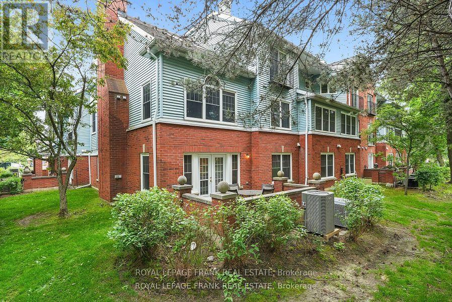 












D-13 - 1663 NASH ROAD

,
Clarington (Courtice),




Ontario
L1E1S8

