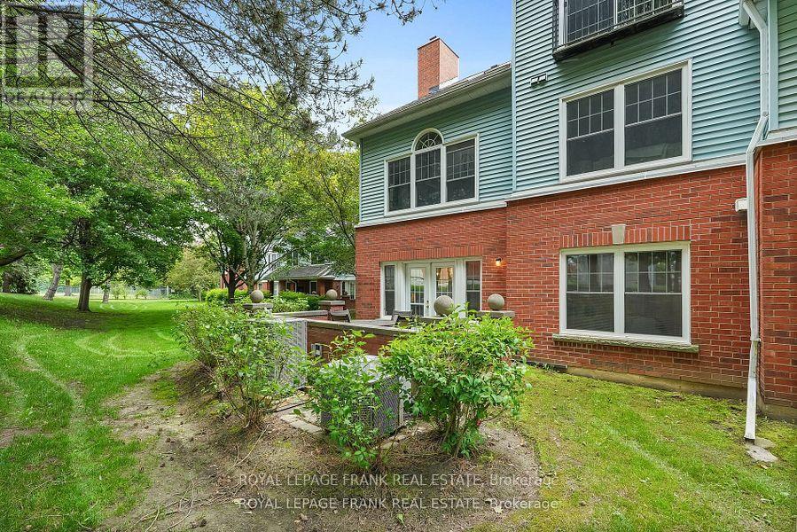 












D-13 - 1663 NASH ROAD

,
Clarington (Courtice),




Ontario
L1E1S8

