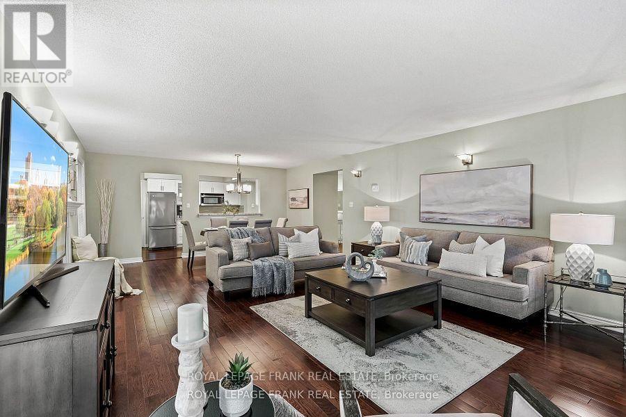 












D-13 - 1663 NASH ROAD

,
Clarington (Courtice),




Ontario
L1E1S8

