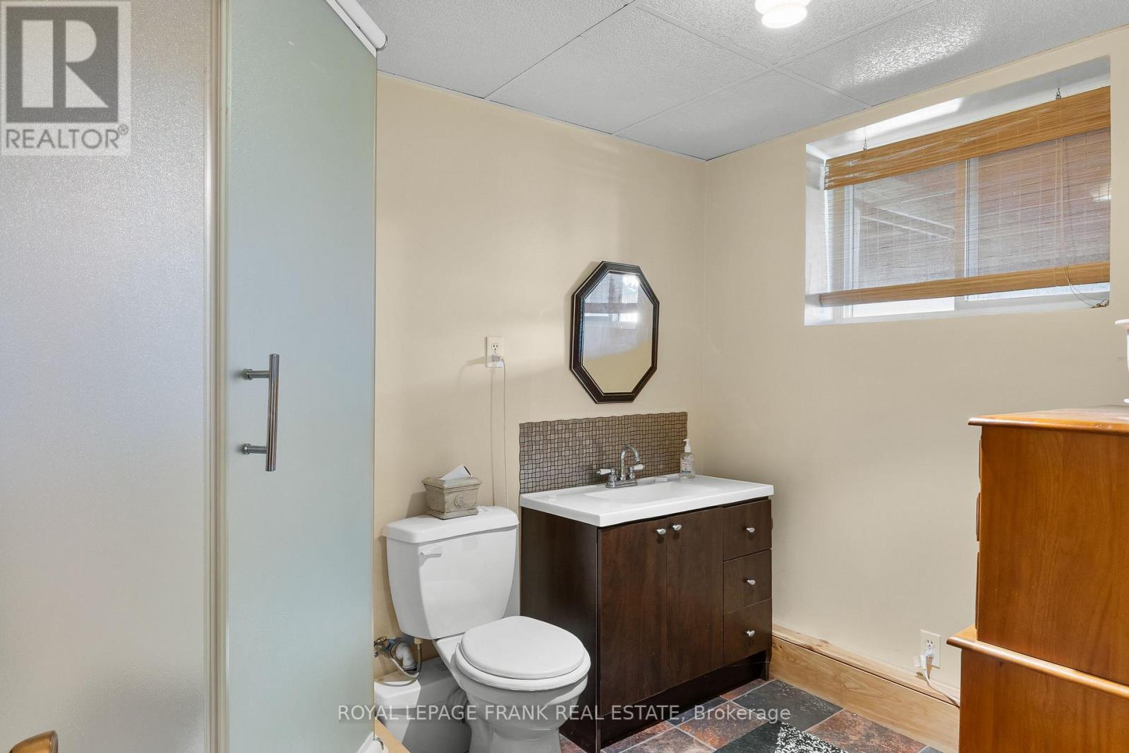 












2269 THURSTONIA ROAD

,
Kawartha Lakes (Verulam),




Ontario
K0M1L0

