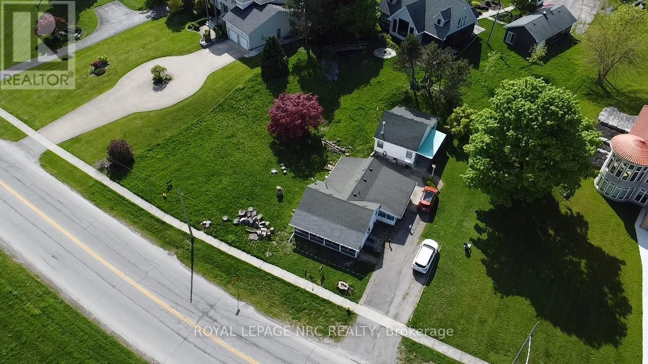 












166 LAKESHORE ROAD

,
Fort Erie (Lakeshore),




Ontario
L2A1B2

