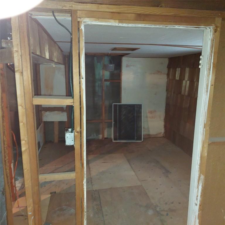 









3220


35

Street,
Vernon,




BC
V1T 6B7

