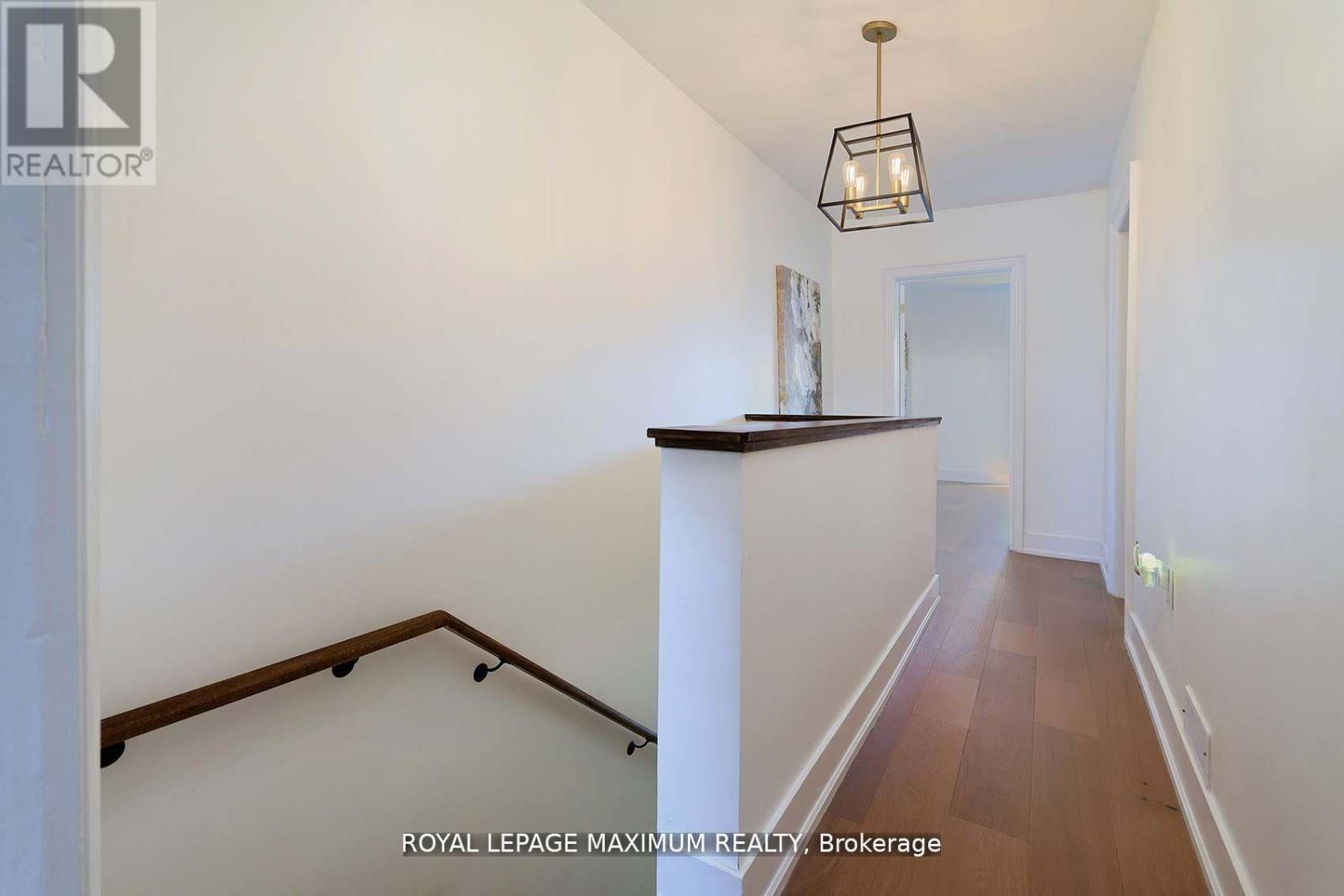 












132 WALLACE AVENUE

,
Toronto,




Ontario
M6H1T5

