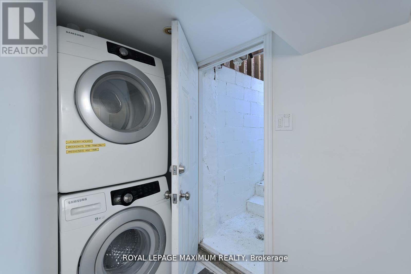 












132 WALLACE AVENUE

,
Toronto,




Ontario
M6H1T5

