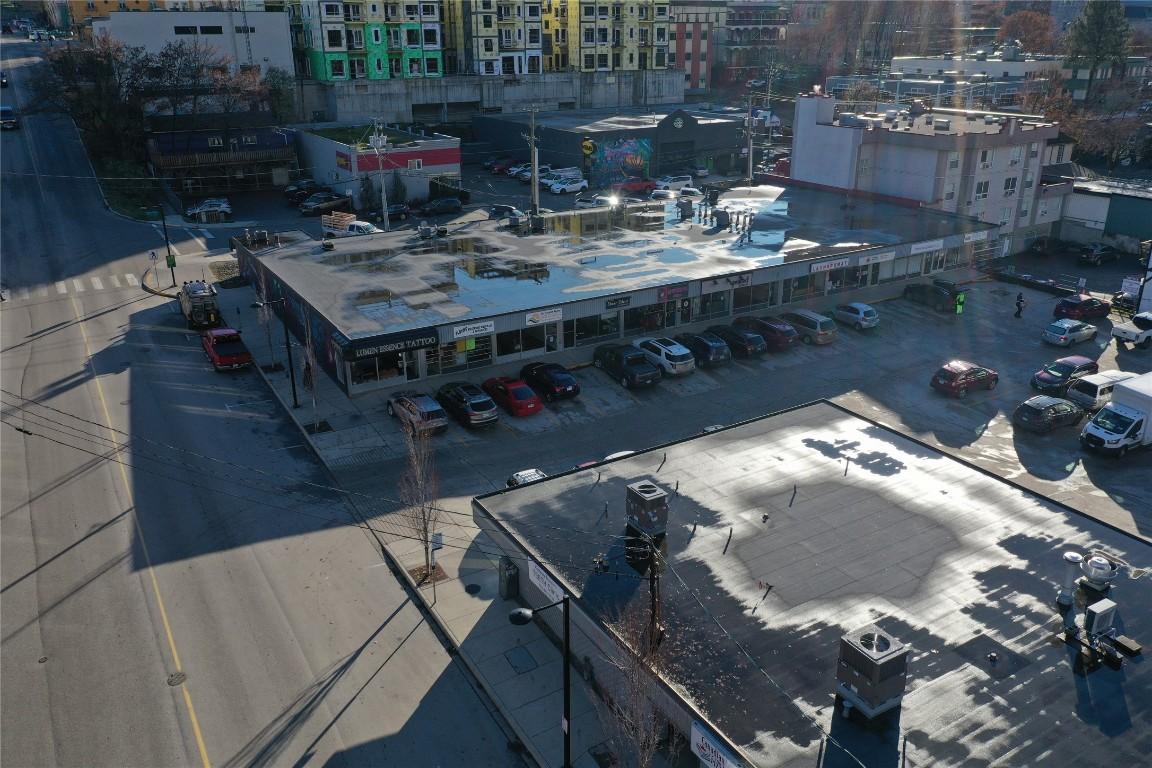 









622


Front

Street,
Nelson,




BC
V1L 4B7

