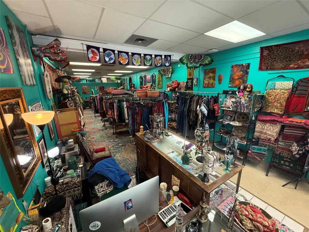 









622


Front

Street,
Nelson,




BC
V1L 4B7

