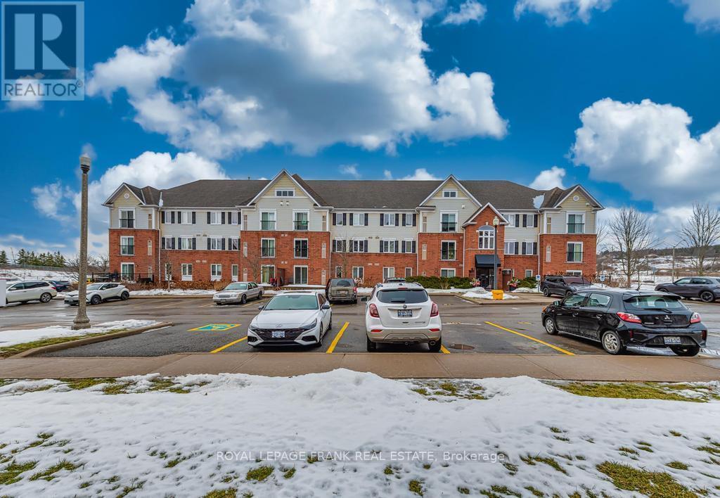 












102 - 300 SPILLSBURY DRIVE

,
Peterborough (Otonabee Ward 1),




Ontario
K9K0B4

