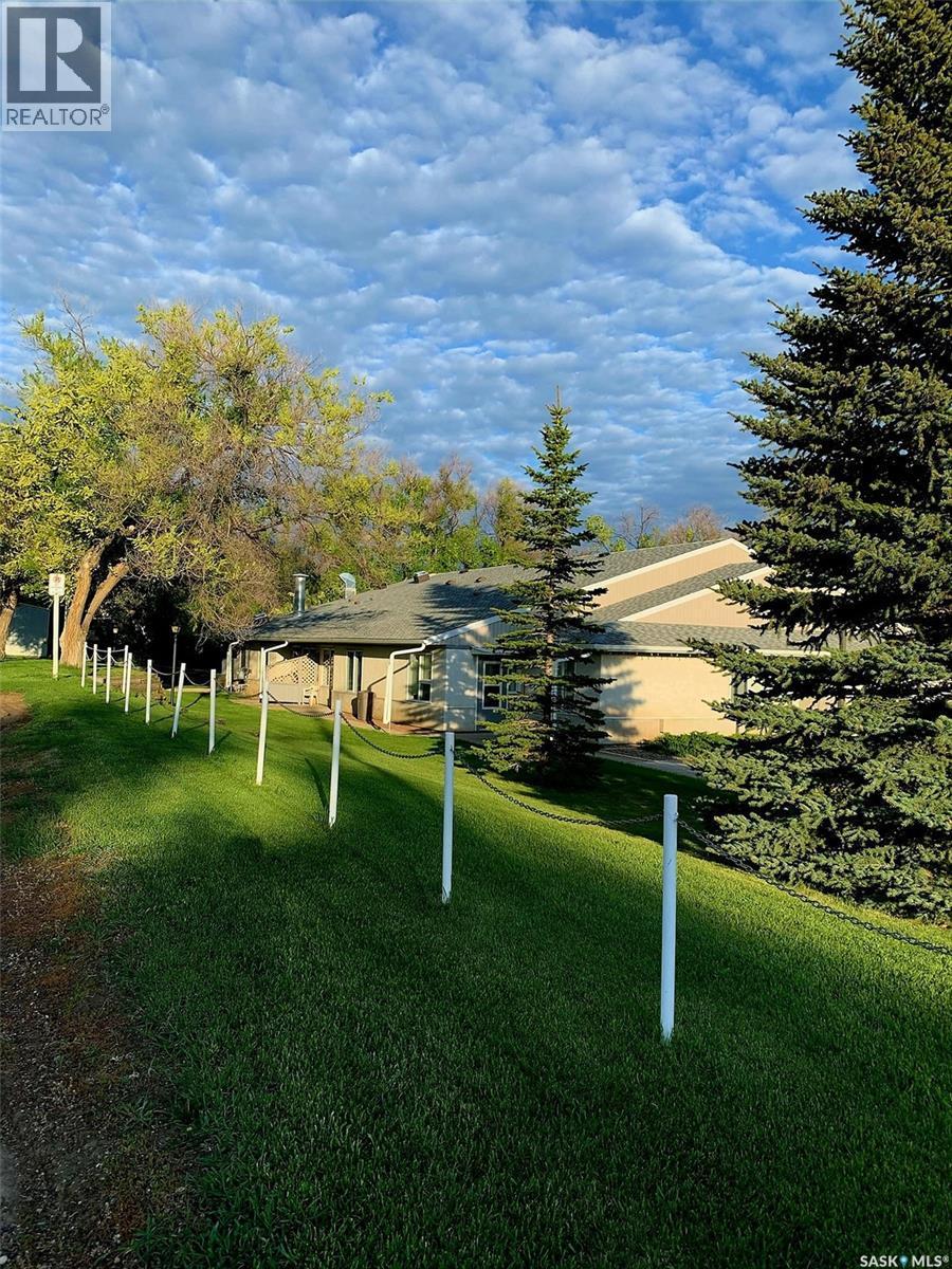 












337 Kennedy STREET

,
Abbey,




Saskatchewan
S0N0A0

