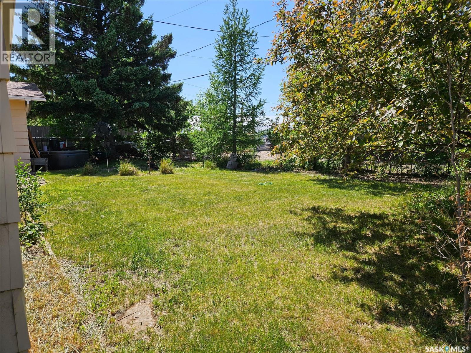 












337 Kennedy STREET

,
Abbey,




Saskatchewan
S0N0A0

