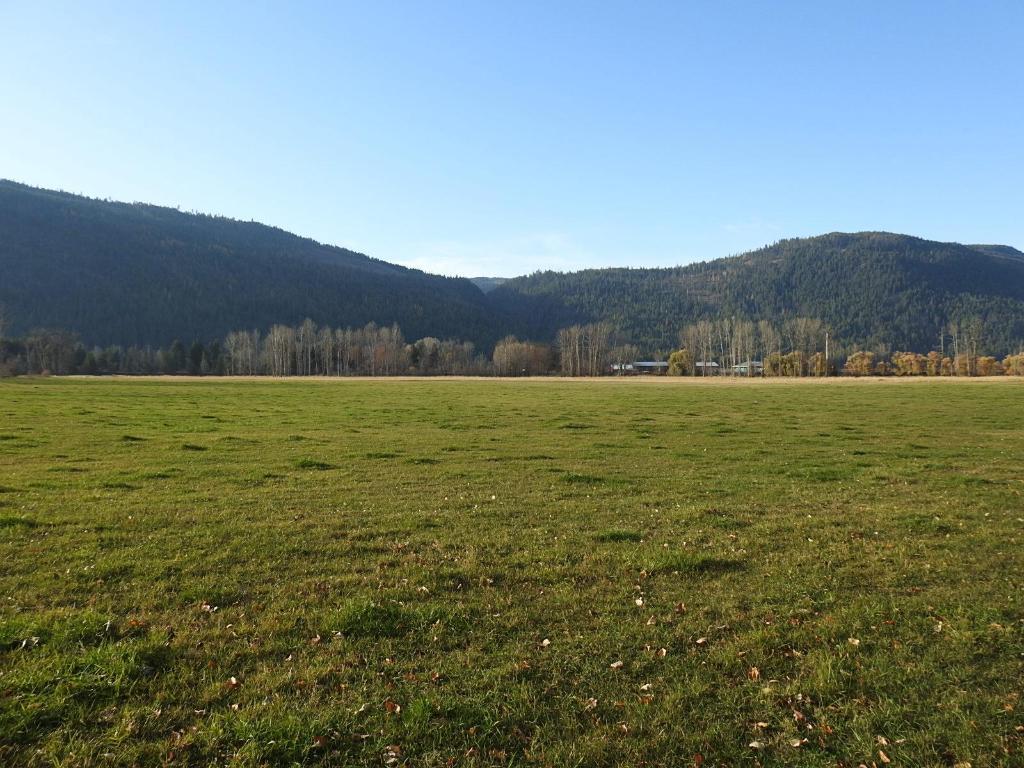 









110


Parsons

Road,
Mara,







BC
V0E 2K0

