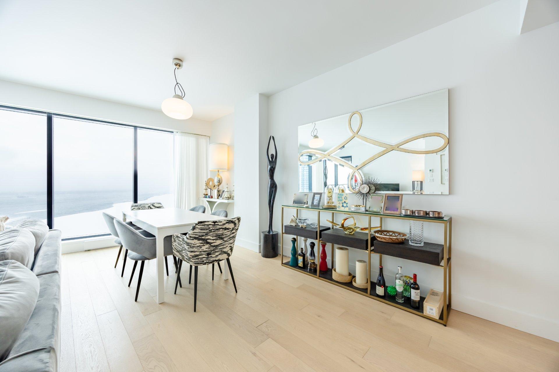 









200


Rue André-Prévost

, 2309,
Montréal (Verdun/Île-des-Soeurs),




QC
H3E0E5

