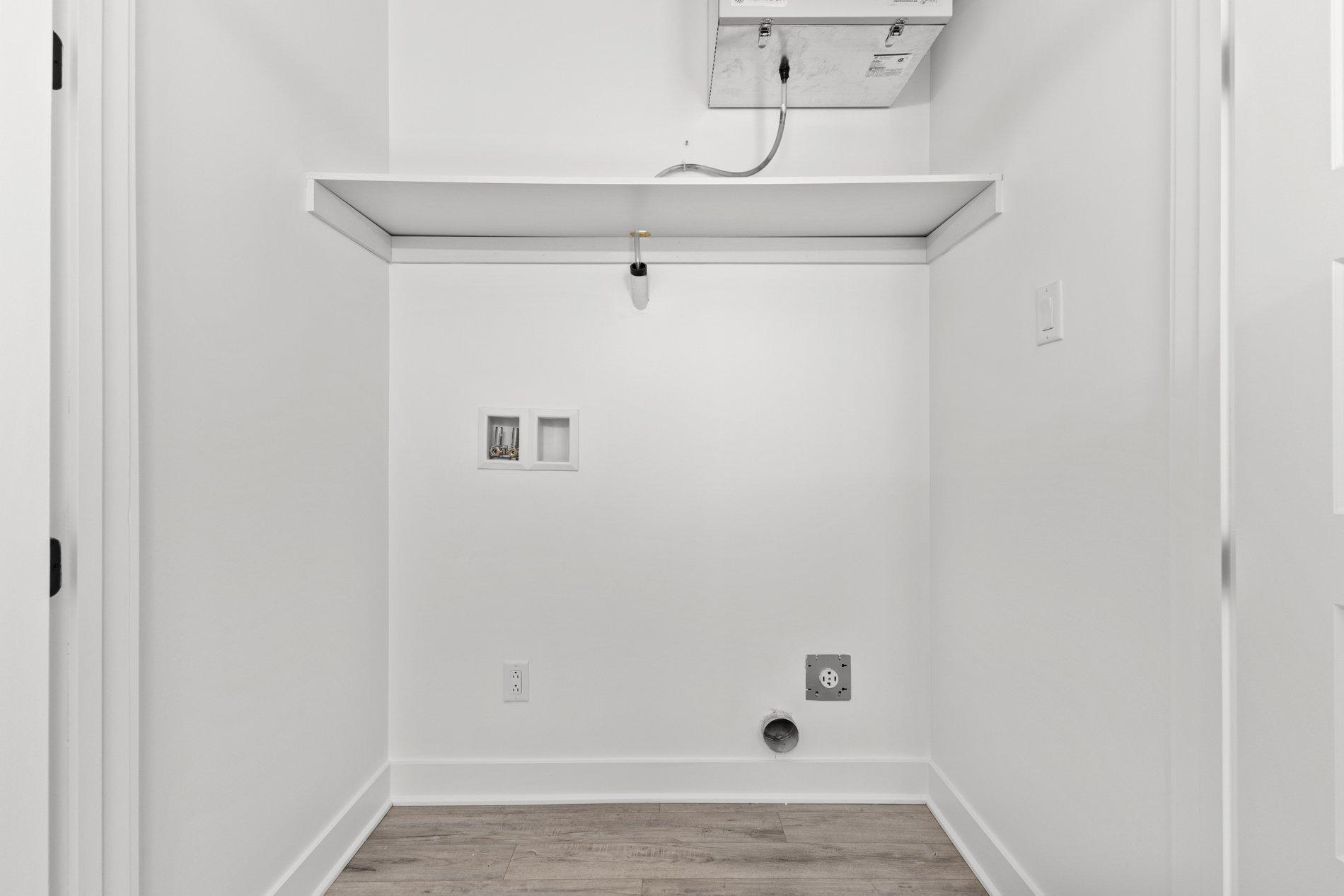 









13750


Rue du Merlot

,
Mirabel,




QC
J7N3P1

