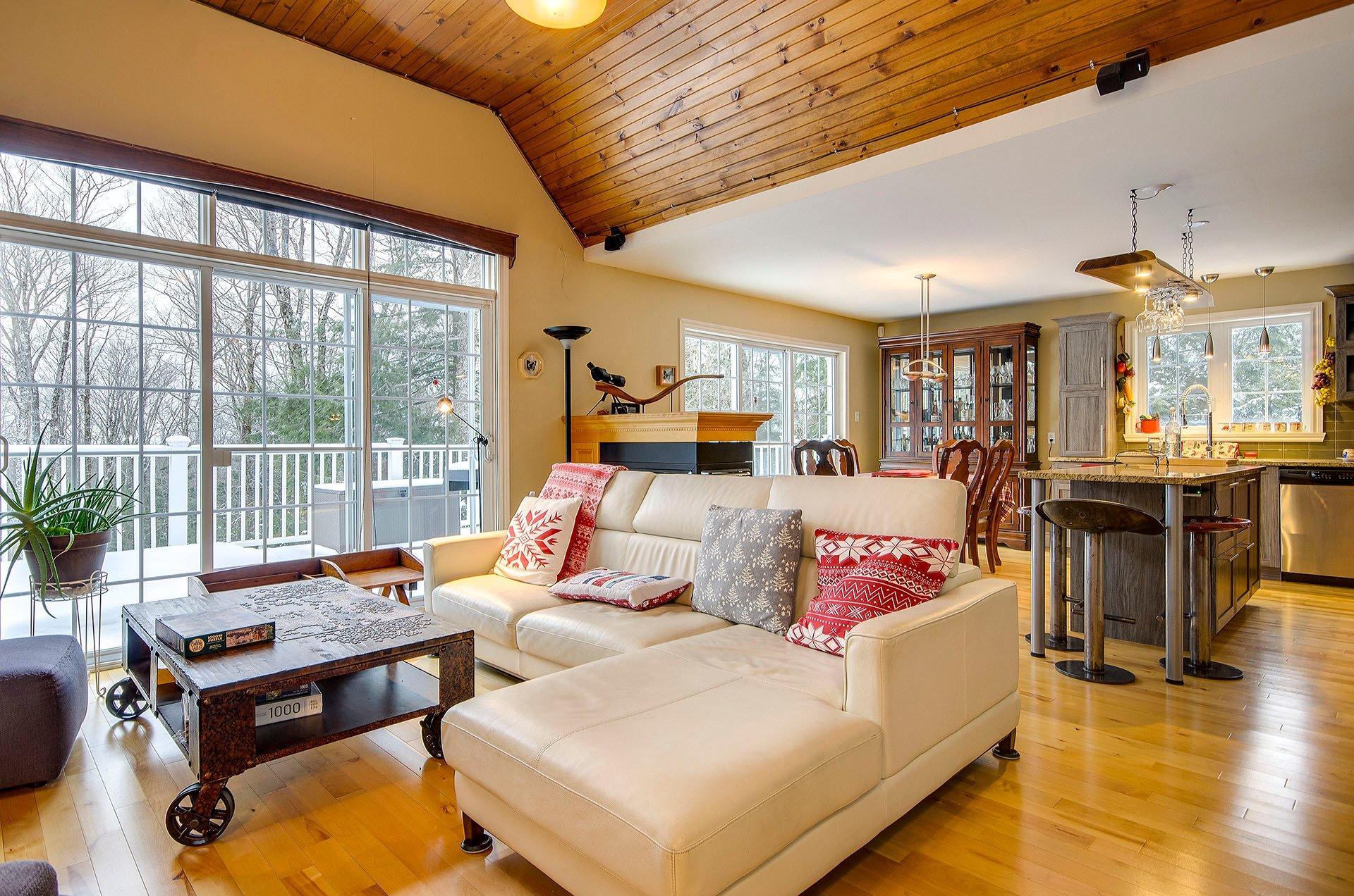 









191


Ch. des Pinsons

,
Sutton,




QC
J0E2K0

