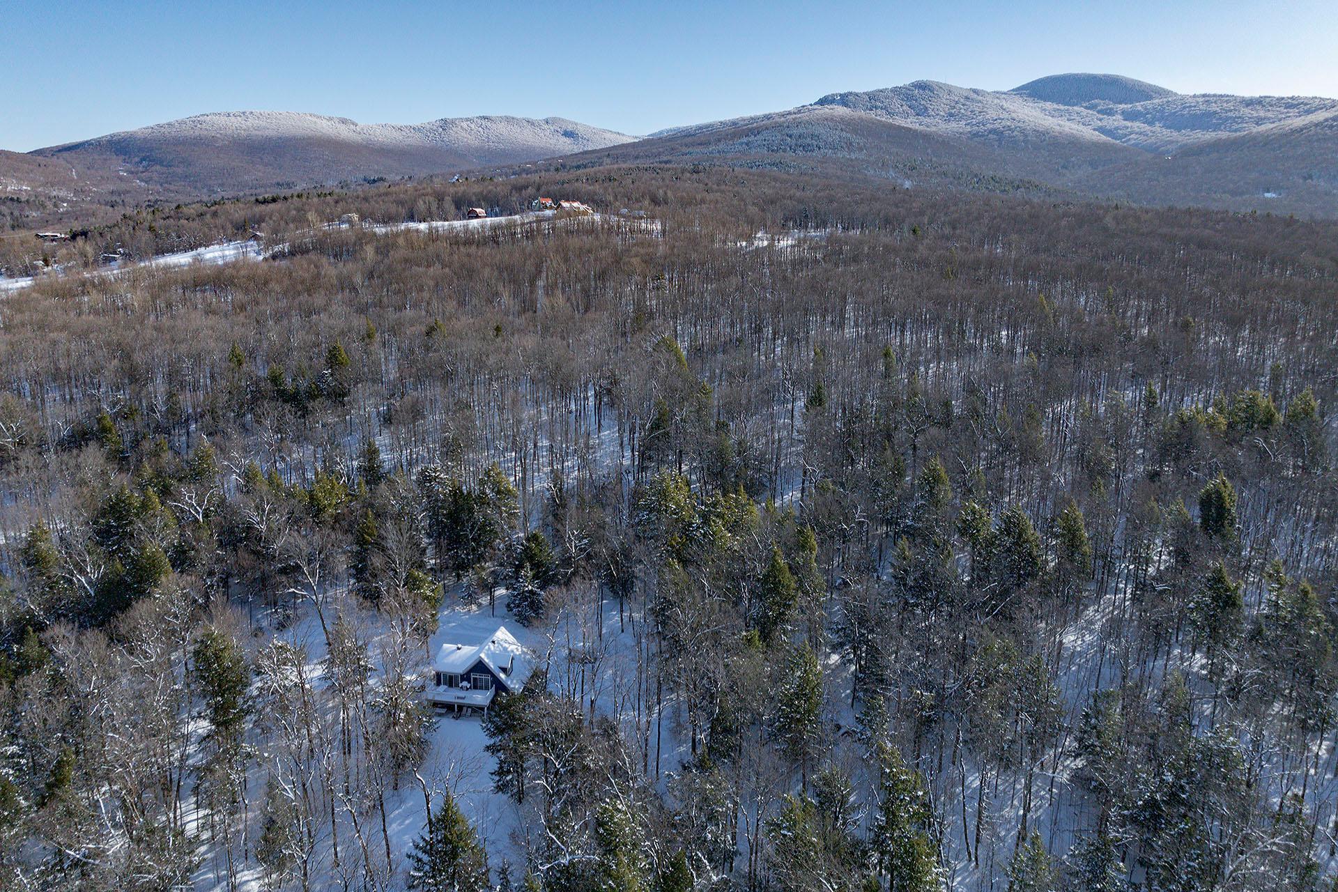 









191


Ch. des Pinsons

,
Sutton,




QC
J0E2K0

