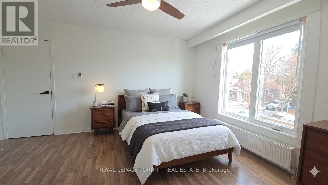 












3 - 4 FORTIETH STREET

,
Toronto,




Ontario
M8W3M9

