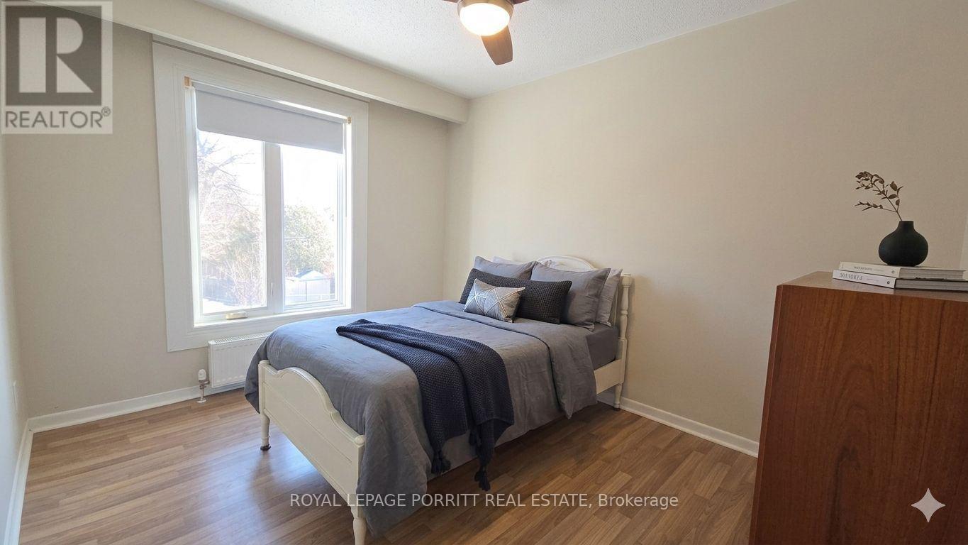 












3 - 4 FORTIETH STREET

,
Toronto,




Ontario
M8W3M9

