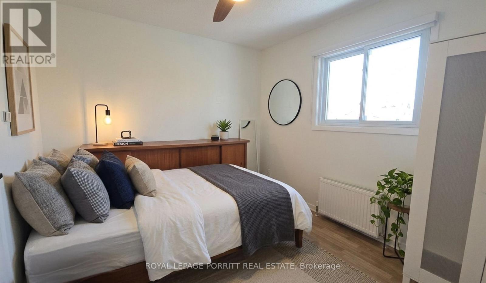 












3 - 4 FORTIETH STREET

,
Toronto,




Ontario
M8W3M9

