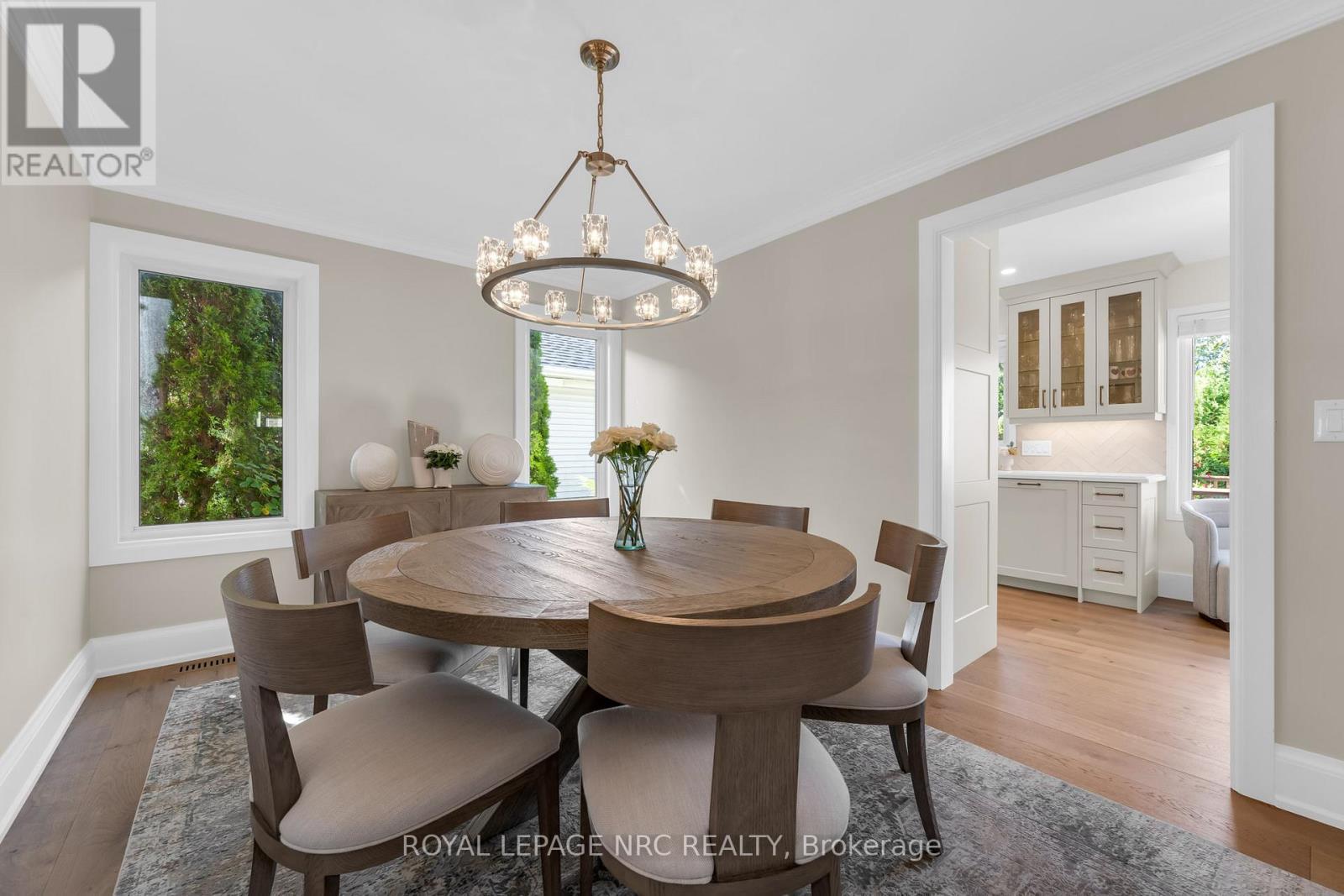 












611 VICTORIA STREET

,
Niagara-on-the-Lake (Town),




Ontario
L0S1J0

