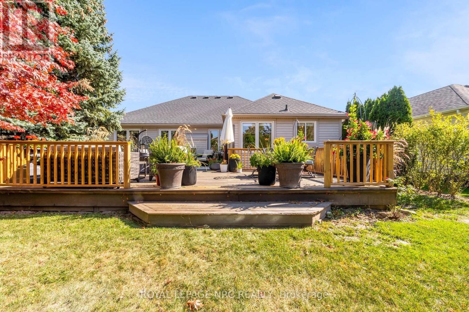 












611 VICTORIA STREET

,
Niagara-on-the-Lake (Town),




Ontario
L0S1J0

