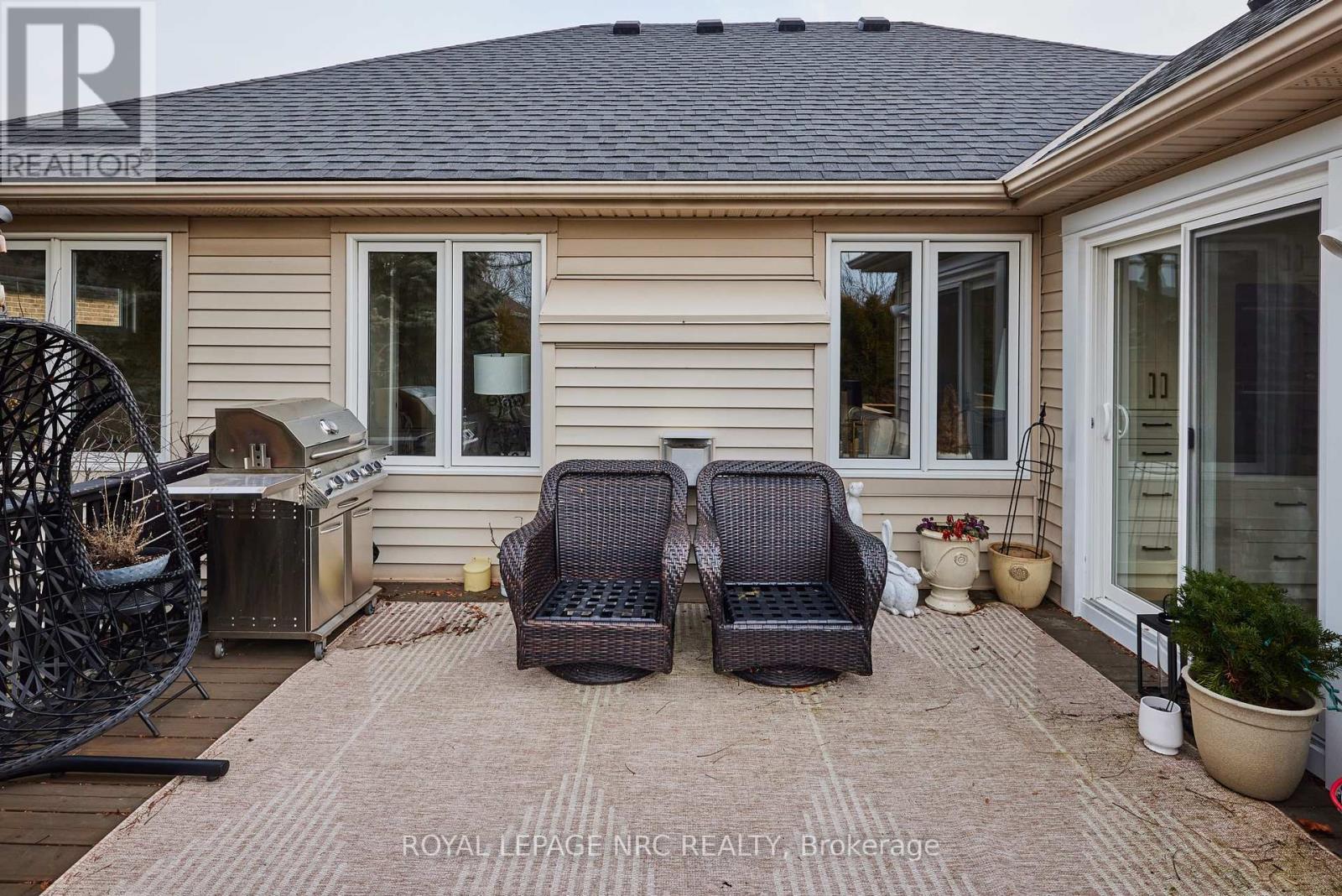 












611 VICTORIA STREET

,
Niagara-on-the-Lake (Town),




Ontario
L0S1J0

